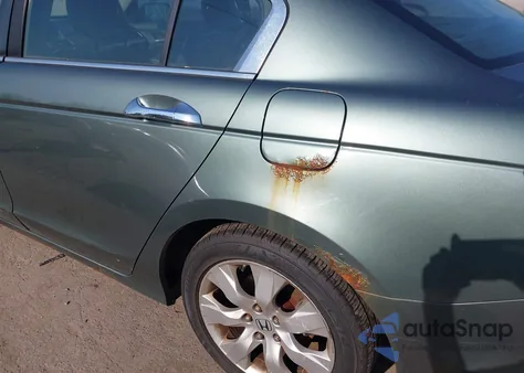 2008 Honda Accord 3.5 Ex-L from USA, damaged, VIN 1HGCP36858A067059